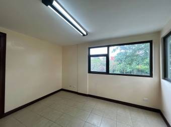 VENTA DE EDIFICIO CON OFICINAS Y APARTAMENTO - ARANJUEZ, SAN JOSÉ