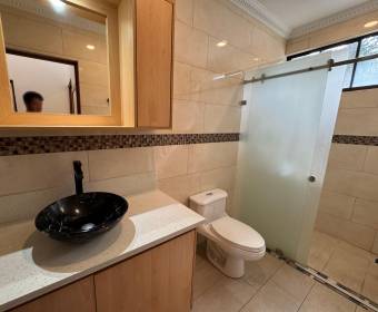 House for sale in a condominium in Santa Ana, San José.