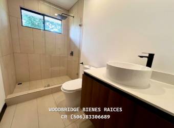 Escazu casa en venta $360.000 /modernos acabados, remodelada Escazu casa en venta $360.000 /modernos acabados, remodelada