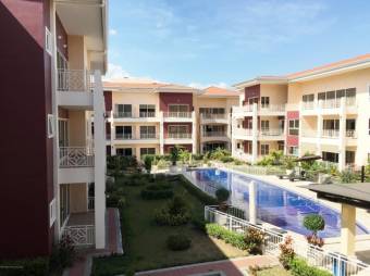 Se vende espacioso apartamento para inversión en San Rafael Escazú 25-692