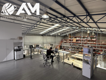 Bodega en Escazu 1076m