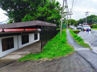 Tu Oasis en Atenas ¡Hogar y Comodidad en San José Sur!