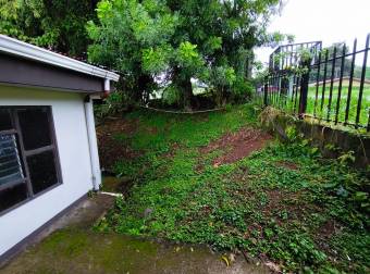 Tu Oasis en Atenas ¡Hogar y Comodidad en San José Sur!