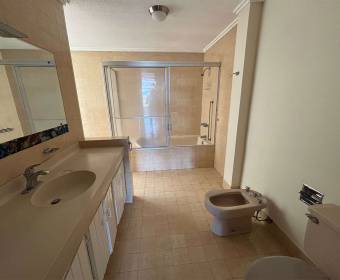 Apartamento a la venta en condominio Ónix, Montes de Oca, San José. Apartamento a la venta en condominio Ónix, Montes de Oca, San José.