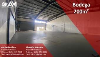 Bodega en Santa Ana 200m