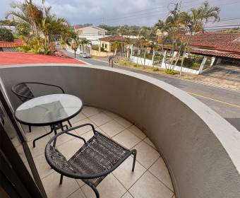 House for sale in Bosques de Doña Rosa Residential Complex, Cariari, Belén.