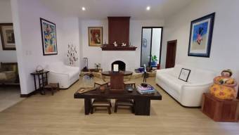 MLS-25-1408 LS VENTA CASA LA UNION CARTAGO