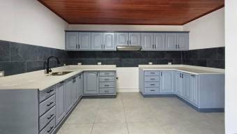 MLS-25-1475 LS VENTA CASA GRANADILLA CURRIDABAT 