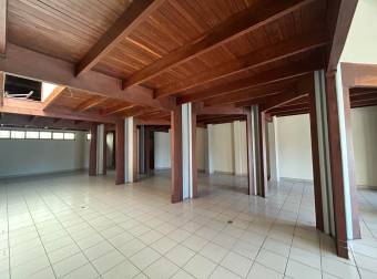 $ 330,000, 2.5, San José, Montes de Oca