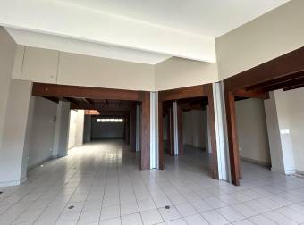 $ 330,000, 2.5, San José, Montes de Oca