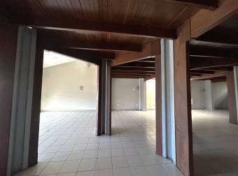 $ 330,000, 2.5, San José, Montes de Oca