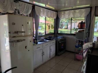 MLS-25-1673 LS VENTA CASA FLORENCIA SAN CARLOS