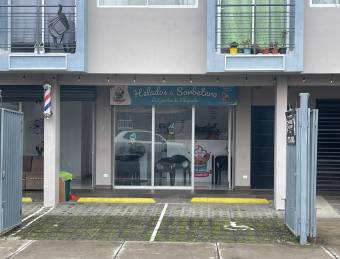 ALQUILER DE LOCAL para COMERCIO, SAN RAFAEL HEREDIA Cerca de Maxi Pali,