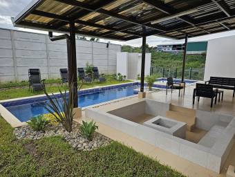 Oportunidad venta casa en Sabanilla Heredia