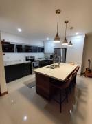 Se vende casa en Ulloa Heredia 27-173 Se vende casa en Ulloa Heredia 27-173