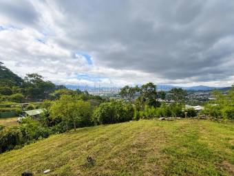 Se vende lote en San Antonio Escazú 27-144