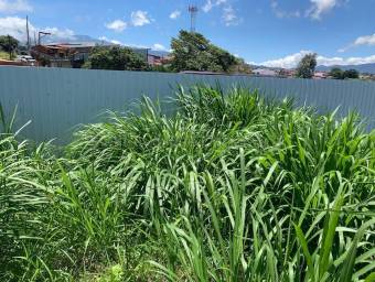 Venta de Lote en San Vicente de Moravia. RAH 27-231 