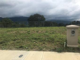 Venta de Lote en La Unión-Tres Ríos. RAH 27-218