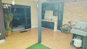 Se alquila casa en El Coyol Alajuela 26-2154