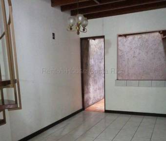 Se vende casa en Alajuela Centro 26-1529