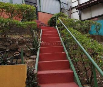 Se vende casa en Alajuela Centro 26-1529