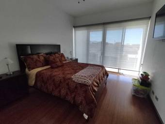 Se vende casa en Alajuela Centro 25-382
