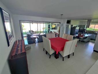 Se vende casa en Alajuela Centro 25-382