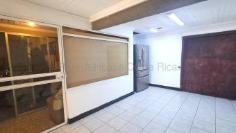 Alquiler de Local Comercial en Heredia Centro. RAH 27-201 Alquiler de Local Comercial en Heredia Centro. RAH 27-201