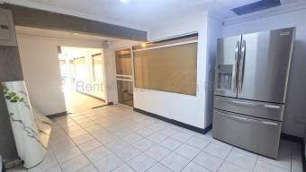 Alquiler de Local Comercial en Heredia Centro. RAH 27-201 Alquiler de Local Comercial en Heredia Centro. RAH 27-201