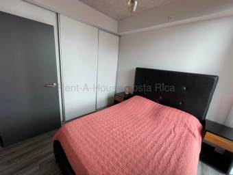 Alquiler de Apartamento Moderno Full Amueblado  en Secret Sabana. RAH 27-224