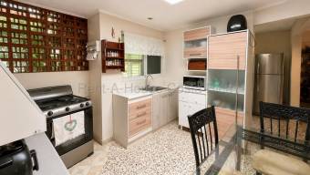 Venta de Casa en Montes de Oca-San Pedro. RAH 27-256 Venta de Casa en Montes de Oca-San Pedro. RAH 27-256