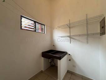 Alquiler de Apartamento en Moravia-La Trinidad. RAH 27-261