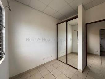 Alquiler de Apartamento en Moravia-La Trinidad. RAH 27-261