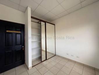 Alquiler de Apartamento en Moravia-La Trinidad. RAH 27-261