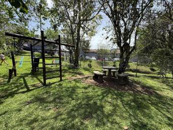 Venta de Apartamento en Montes de Oca-San Rafael. RAH 27-251