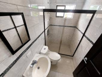 Se vende casa en Brasil Santa Ana 26-2264