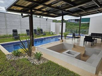 Venta de Casa en San Pablo de Heredia. RAH 27-258
