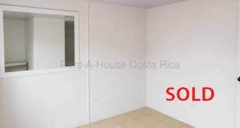 Venta de Acogedora Casa Remodelada en San Sebastián #27-254 GS
