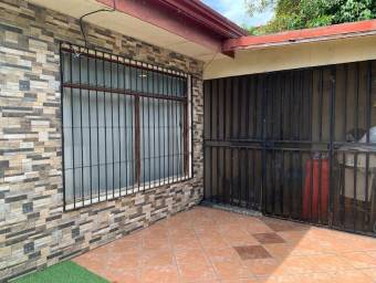 Venta de Casa en San Antonio de Escazú. RAH 27-253