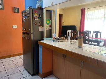 Venta de Casa en San Antonio de Escazú. RAH 27-253