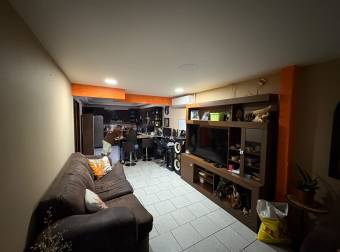 ¡SE VENDE CASA! EN URBANIZACIÓN LOS GERANIOS -SAN FELIPE DE ALAJUELITA