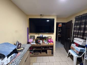 ¡SE VENDE CASA! EN URBANIZACIÓN LOS GERANIOS -SAN FELIPE DE ALAJUELITA