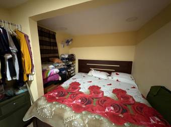¡SE VENDE CASA! EN URBANIZACIÓN LOS GERANIOS -SAN FELIPE DE ALAJUELITA