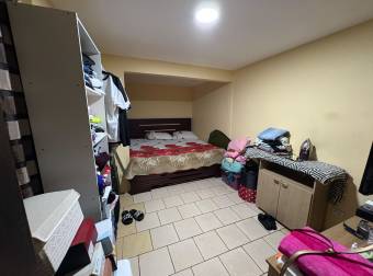 ¡SE VENDE CASA! EN URBANIZACIÓN LOS GERANIOS -SAN FELIPE DE ALAJUELITA