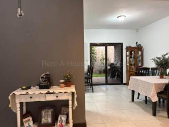 Venta de Casa en San Francisco de Heredia. RAH 26-1628