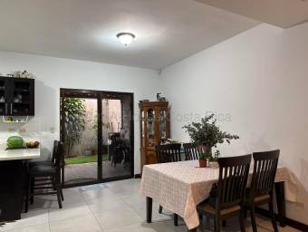 Venta de Casa en San Francisco de Heredia. RAH 26-1628