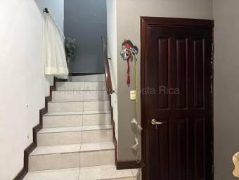 Venta de Casa en San Francisco de Heredia. RAH 26-1628