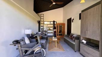 SE VENDE RESIDENCIA DE LUJO AUTOSUFIENTE CON REFUGIO SUBTERRANEO BLINDADO EN PEREZ ZELEDON