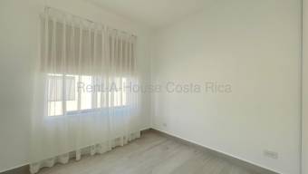 Se alquila casa en Pozos Santa Ana 27-269