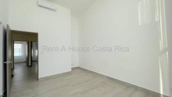 Se alquila casa en Pozos Santa Ana 27-269